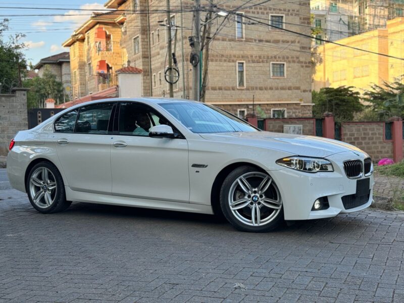 2016 BMW 523i M Sport