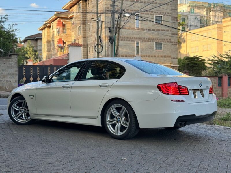 2016 BMW 523i M Sport