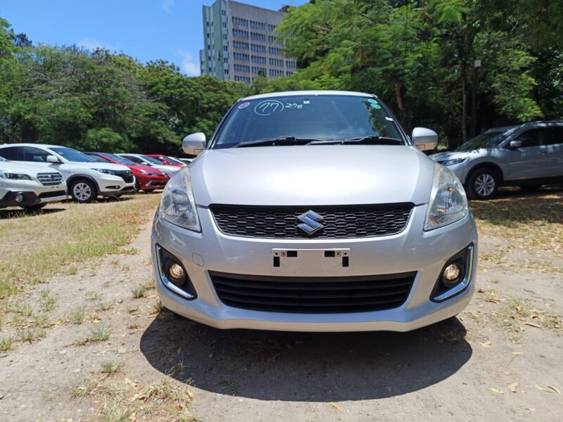 2016 Suzuki SWIFT