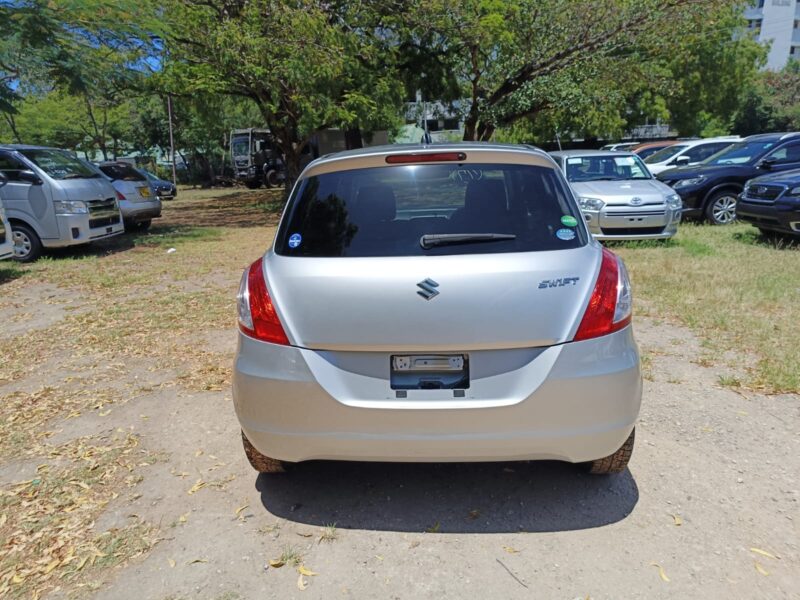 2016 Suzuki SWIFT