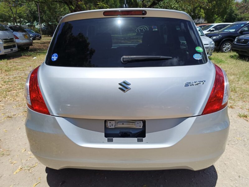 2016 Suzuki SWIFT